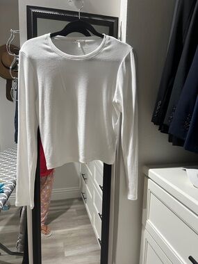 rag & bone White Ribbed Crewneck Top